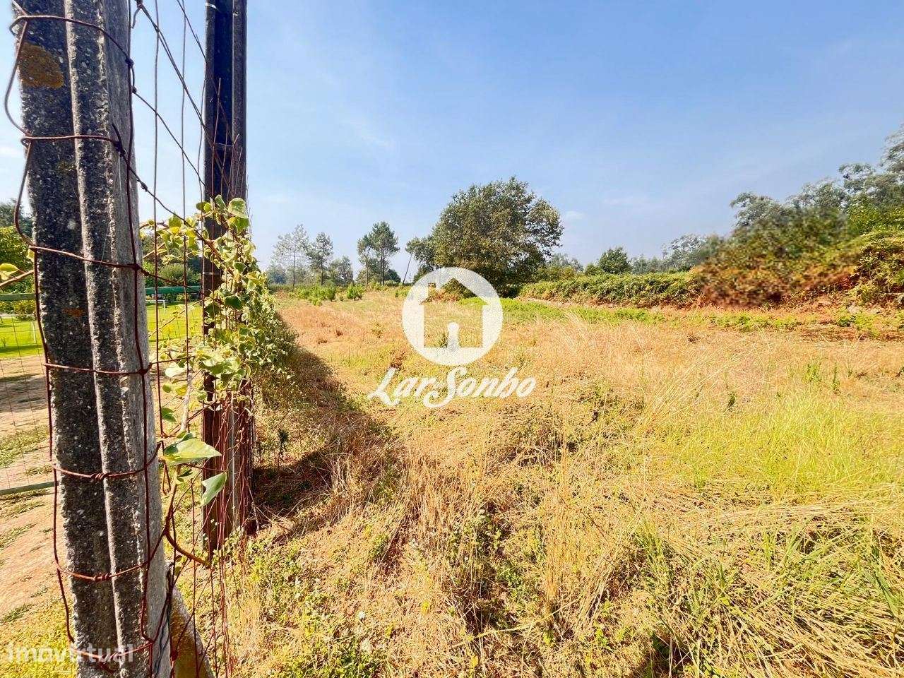 Terreno para construção de moradias - Grande imagem: 3/30