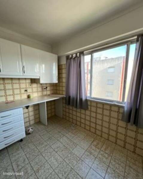 Apartamento T3 - Carregado - Grande imagem: 4/8