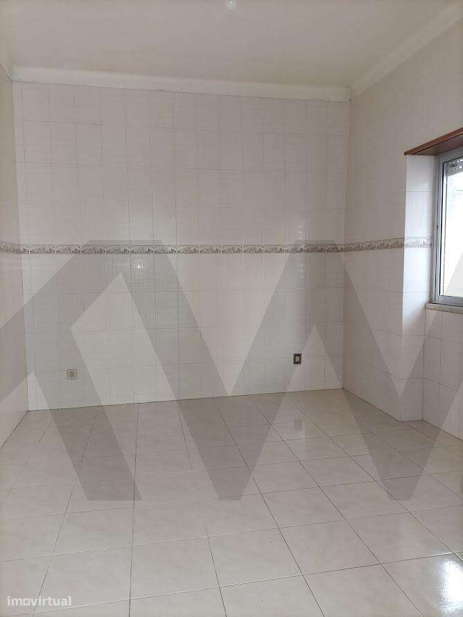 Moradia T3 no Chão Duro, Moita-24