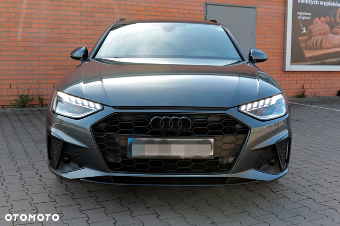 Audi A4 Avant 40 TDI S tronic S line - 4