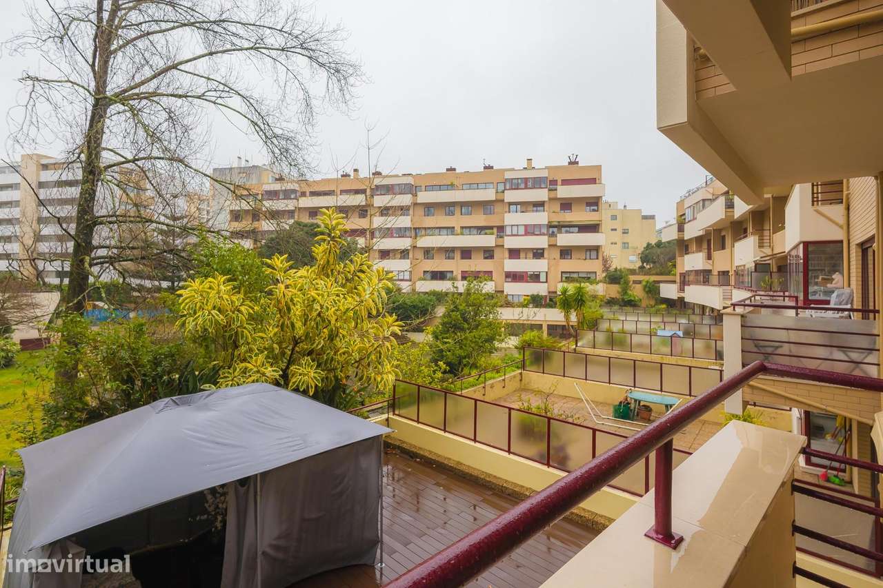 Exclusivo Duplex T5 no prestigiado “CONDOMÍNIO S. JOÃO BOSCO”-32