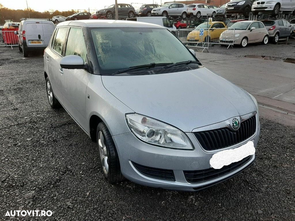 Aripa stanga spate Skoda Fabia 2 2013 Hatchback 1.2 i CGPA - 2