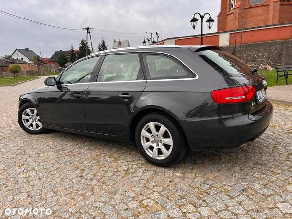 Audi A4 Avant 2.0 TDI DPF Attraction - 3