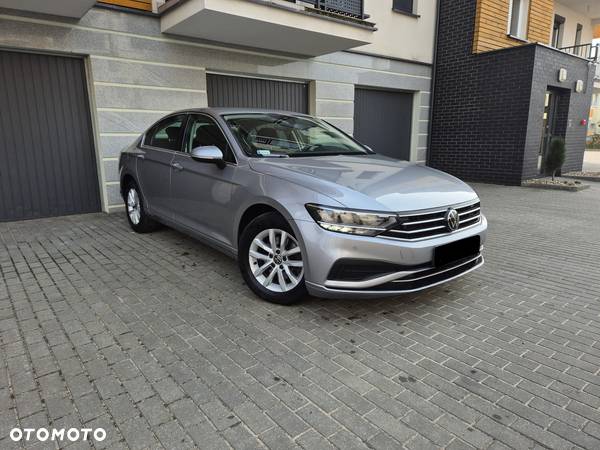 Volkswagen Passat 1.5 TSI EVO Business - 2