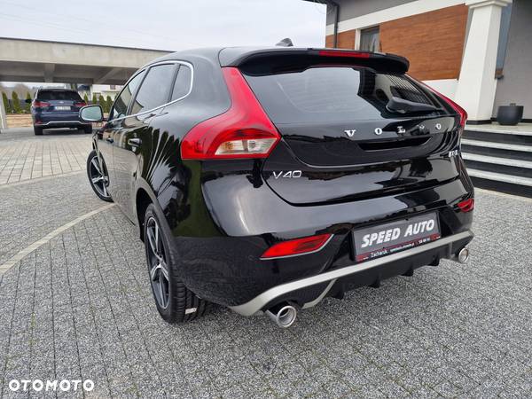 Volvo V40 D3 Geartronic RDesign - 11