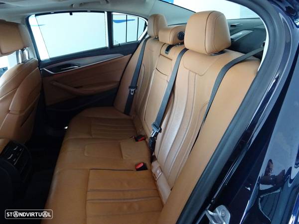 BMW 520 d Line Luxury Auto - 11