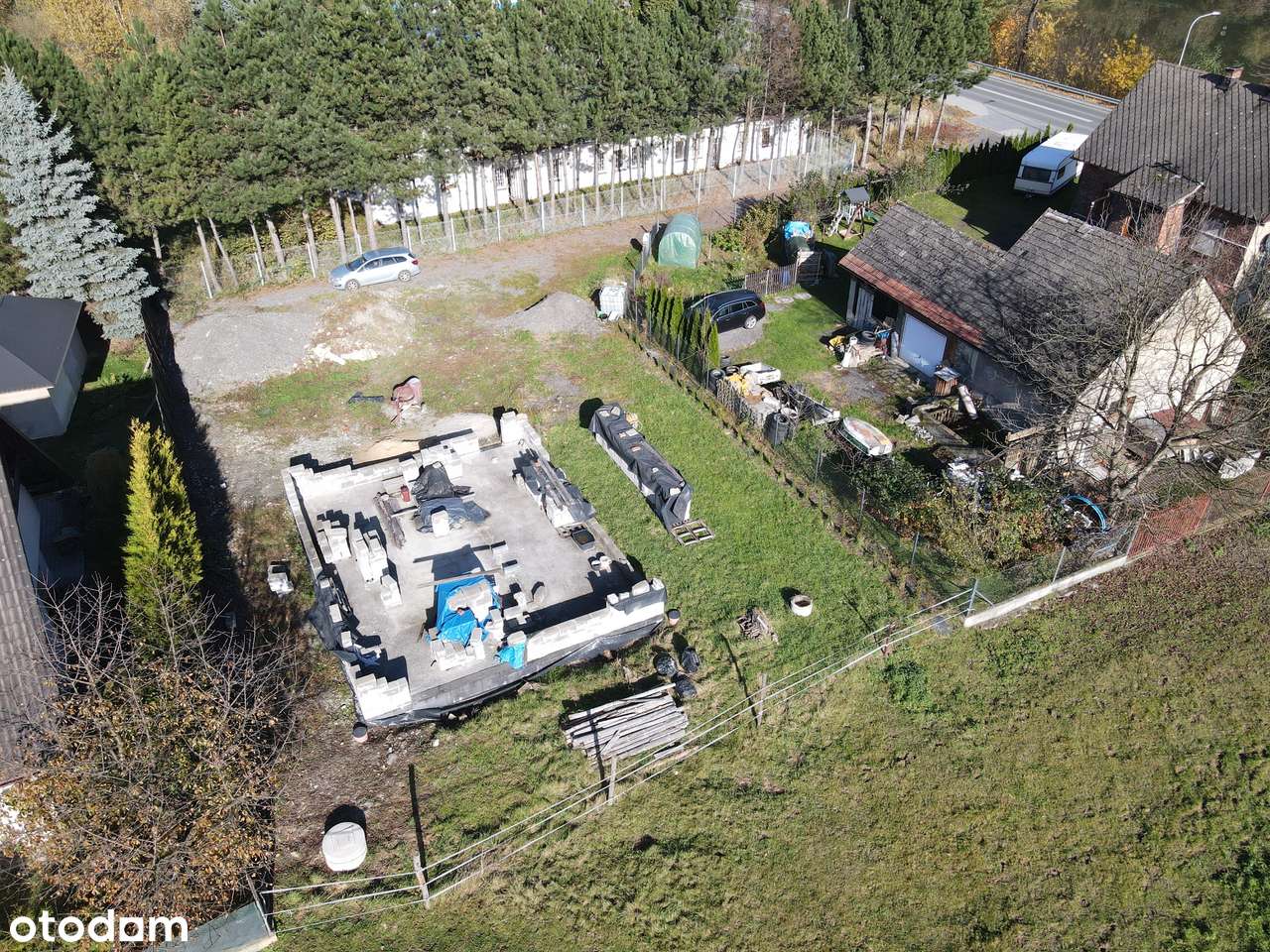 Na sprzedaż działka z rozpoczętą budową przy Jeziorze M. w Czernichów.-10