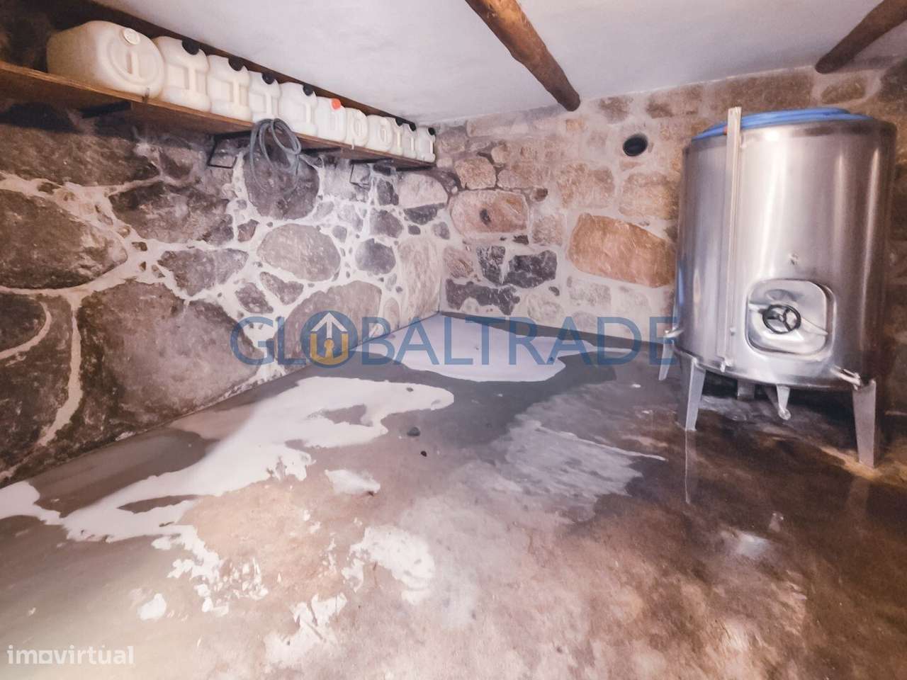 Quinta com 5250 m² & Moradia T1 em Pedra – Baião-22