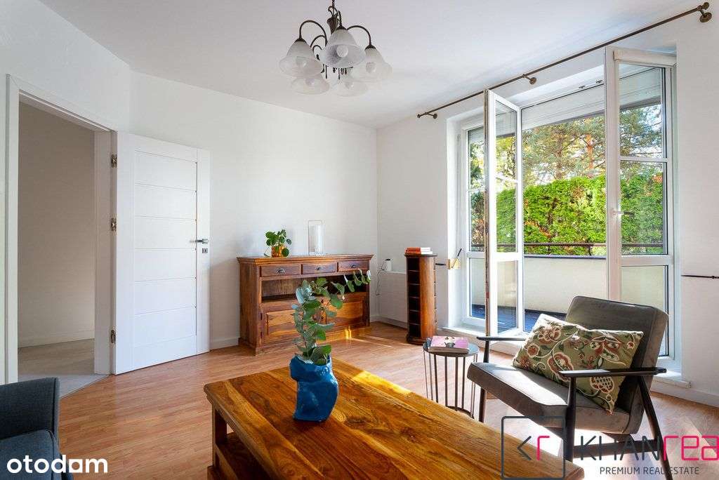 Klimatyczne mieszkanie 2 pok., loggia, Lechicka-2