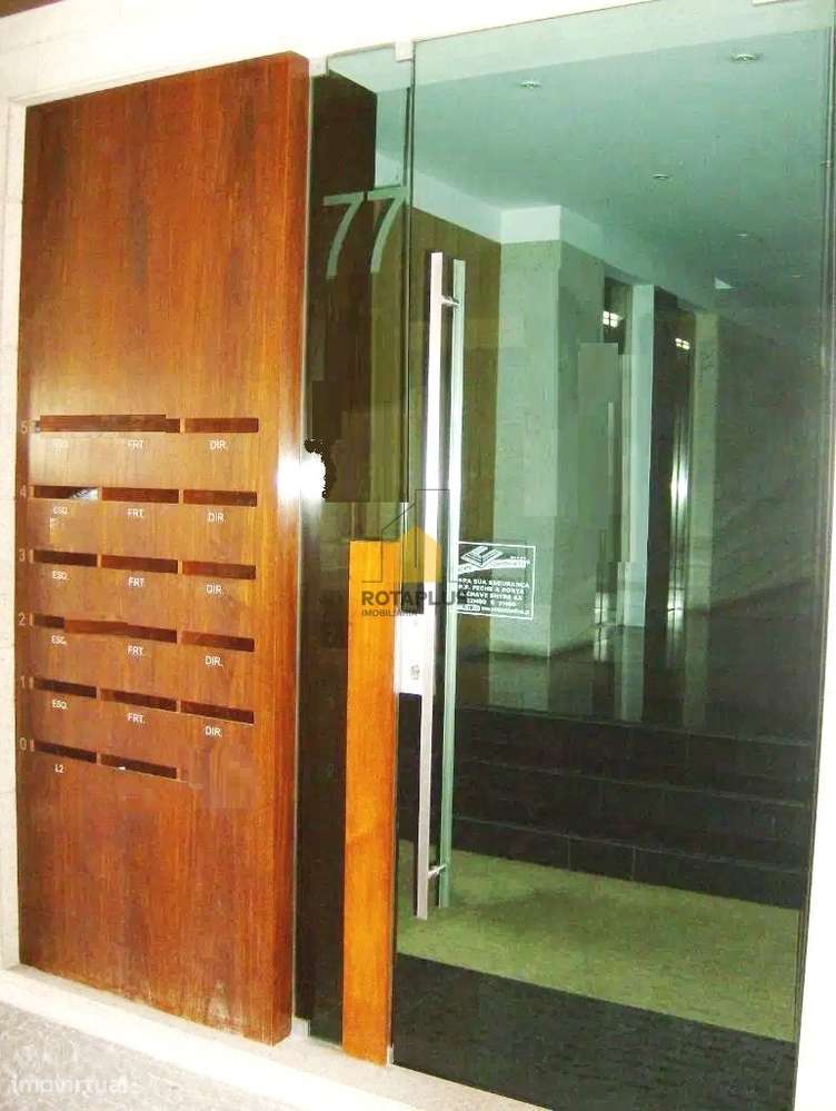 Apartamento T2 Edifício Luso em Maia - Grande imagem: 2/15