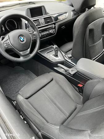 BMW Seria 1 120i - 4