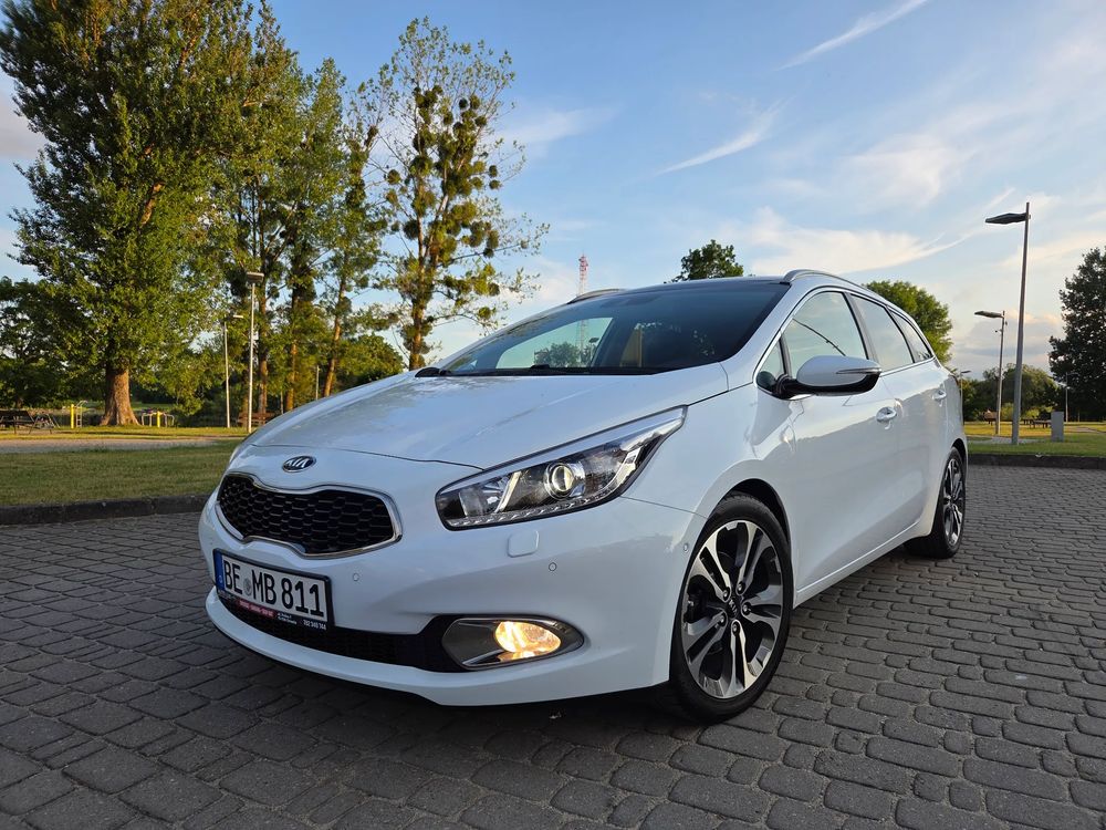 Kia Ceed II 1.6 CRDi XL 2012