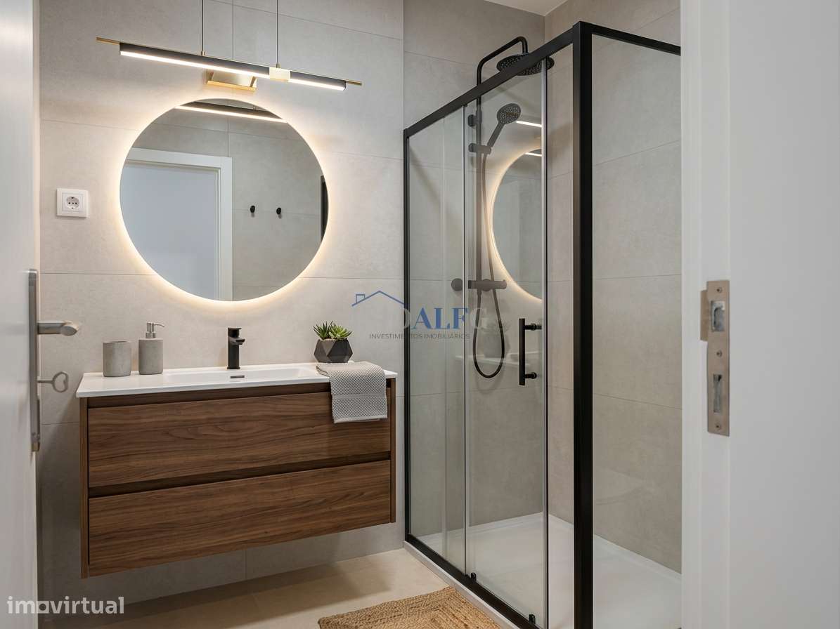 Apartamento T3 remodelado na Avenida do Bocage - Barreiro-9