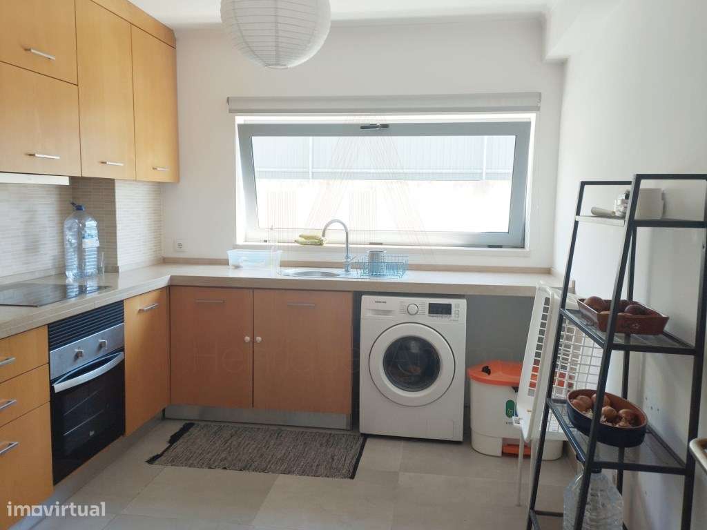 EXCLUSIVO | Excelente Moradia T3 em Castelo (Sesimbra)-7