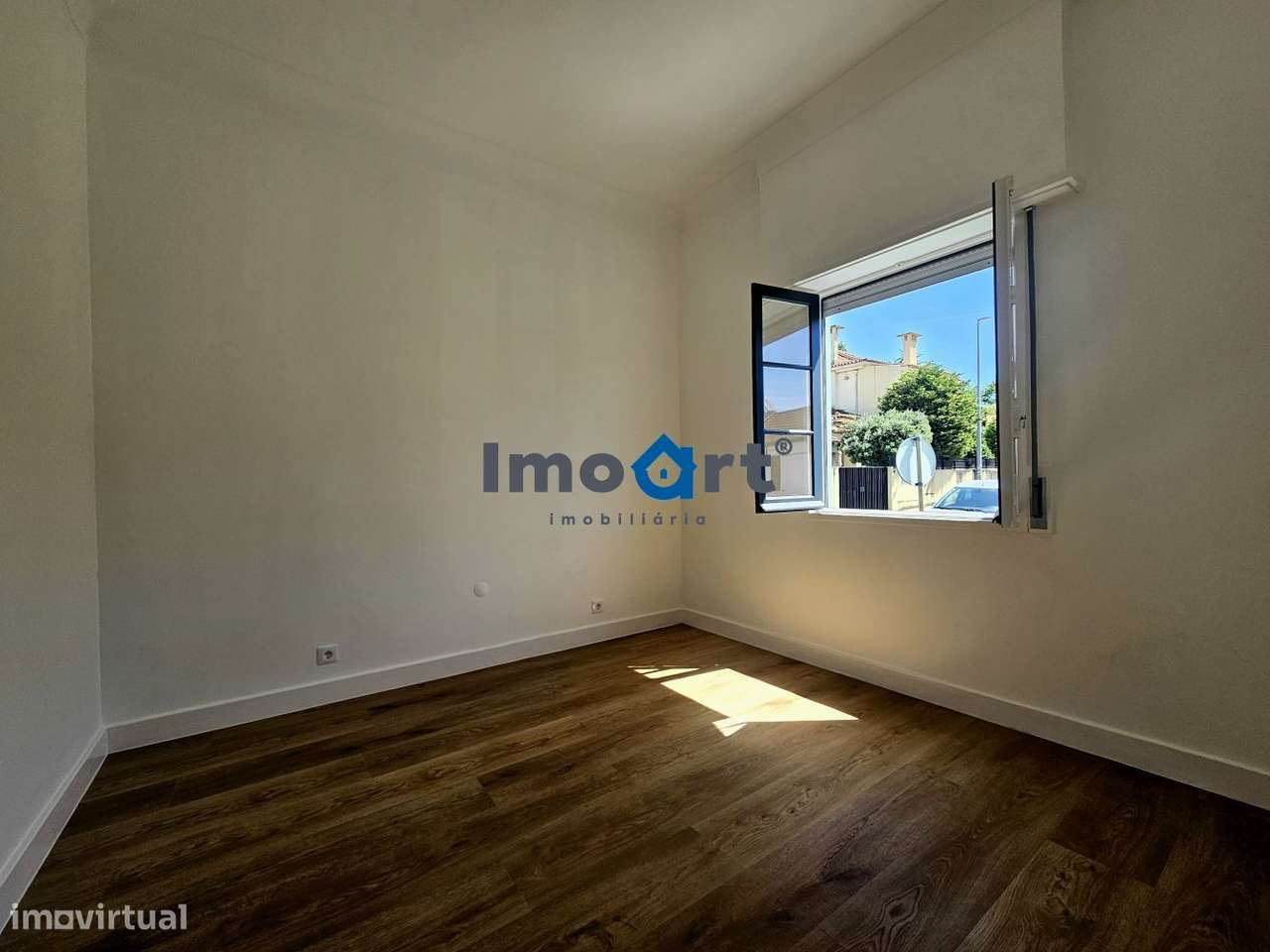 Fantástica moradia Bi-familiar em Ramalde, Porto!!!-7