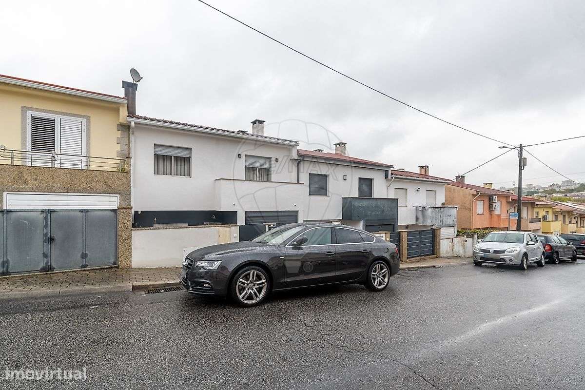 Moradia T3 para venda - Grande imagem: 2/32