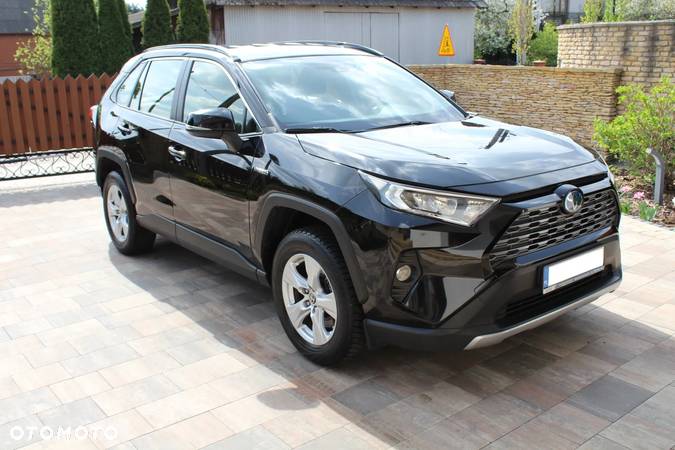 Toyota RAV4 - 4