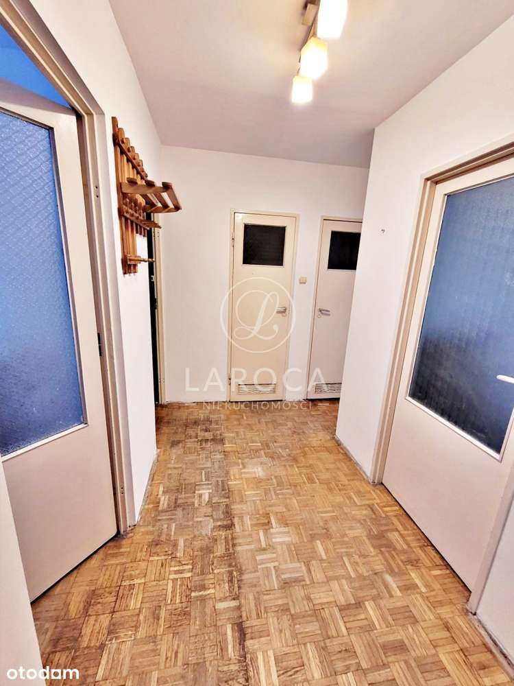 4 pokojowe parter, balkon, centrum do odświeżenia-10