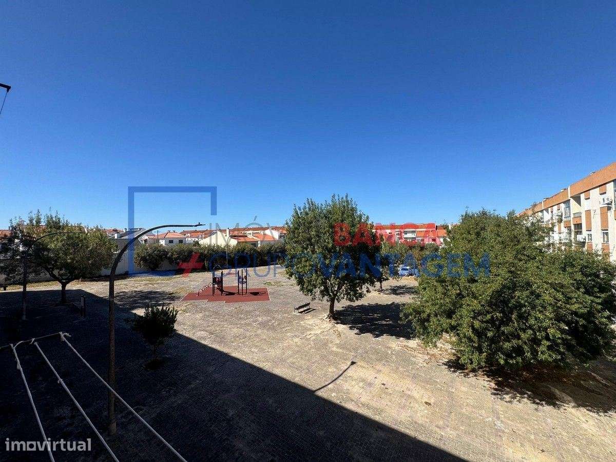 Apartamento T2 Pinhal Novo - Grande imagem: 2/20