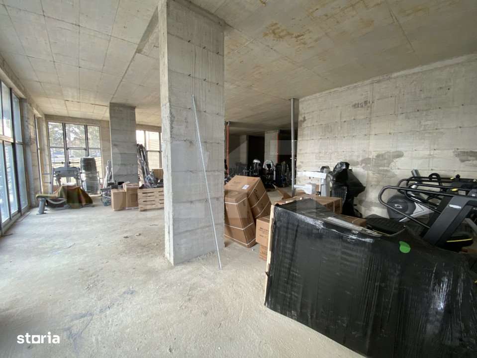 Spatiu comercial de vanzare, 314 mp, zona Bradet - Imagine principală: 2/4