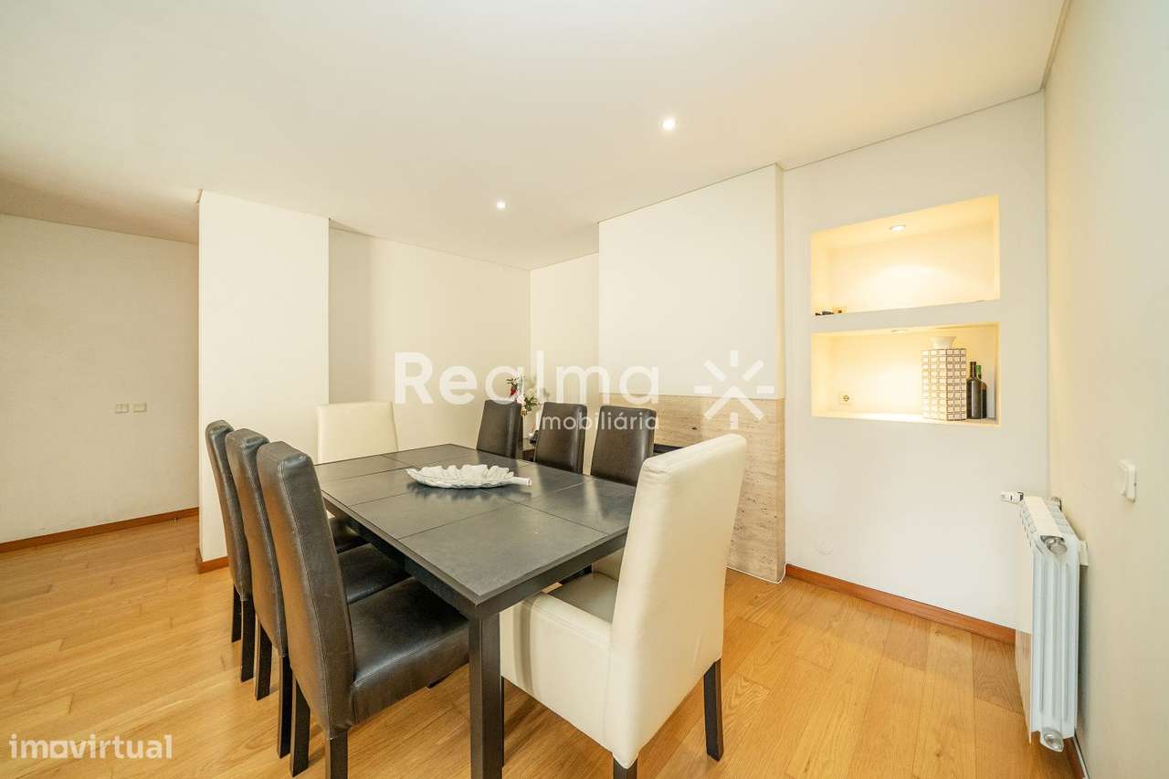 Apartamento T5 em S.Victor-13