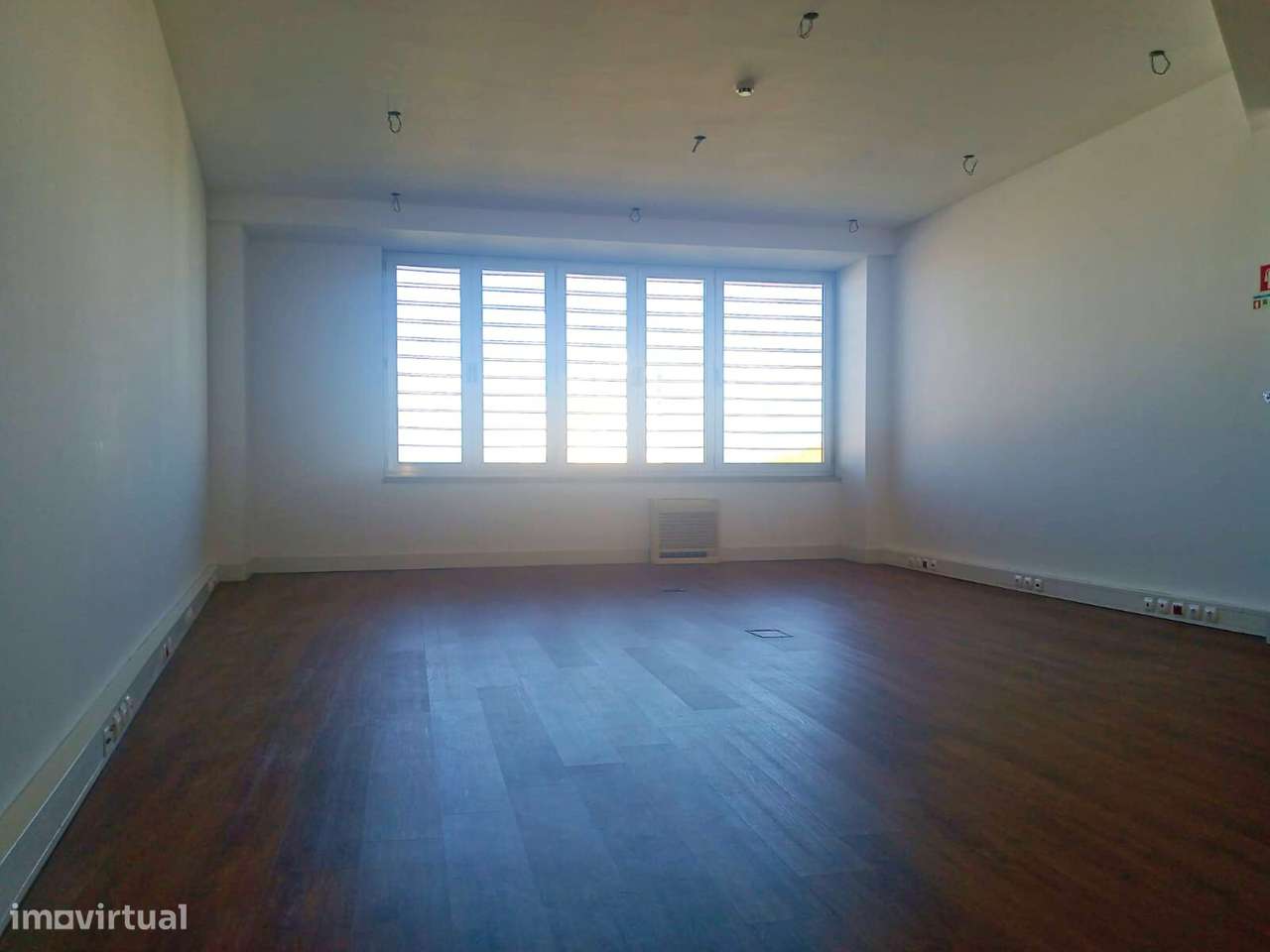 Escritório Amplo no Centro de Santarém - Grande imagem: 4/11