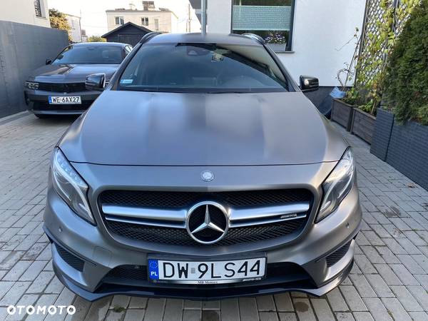 Mercedes-Benz GLA AMG 45 4-Matic - 9