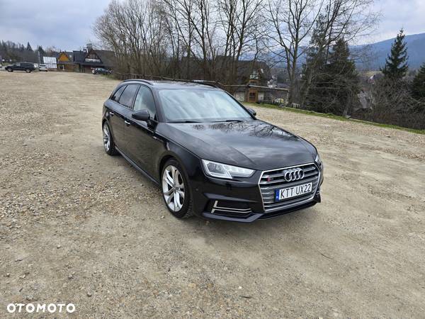 Audi A4 Avant 2.0 TDI DPF clean diesel S line Sportpaket - 2