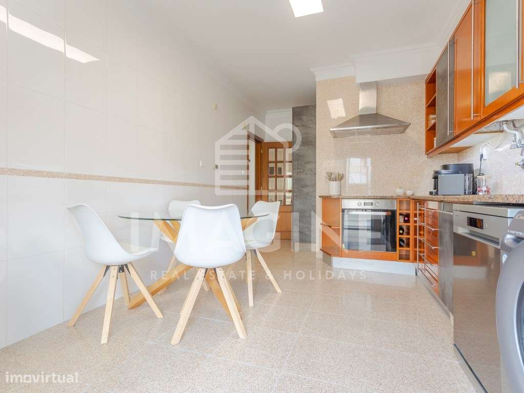 Apartamento T2 junto ao Hospital de São Bernardo-17