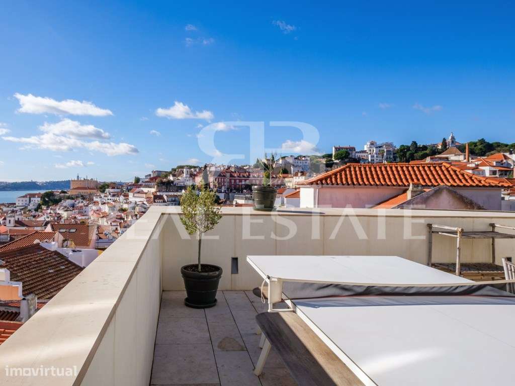 T3 duplex com VISTA + TERRAÇOS + PISCINA + GARAGEM em São Vicente -...-29