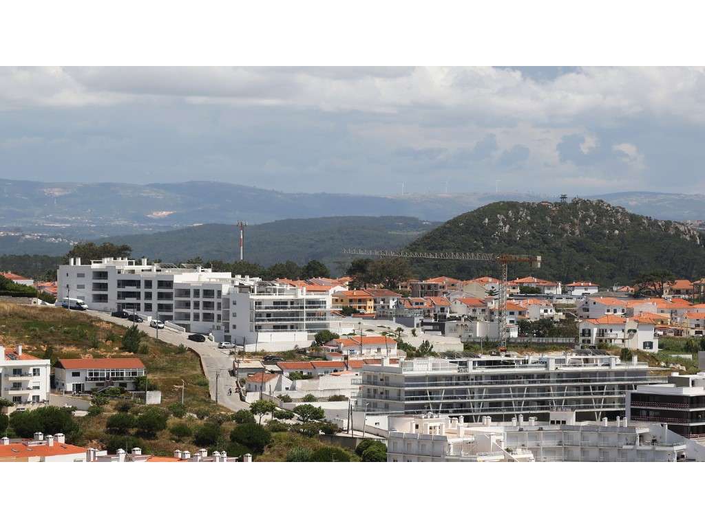 Penthouse T2 com vista panorâmica de mar e terraço privado em condo...-32