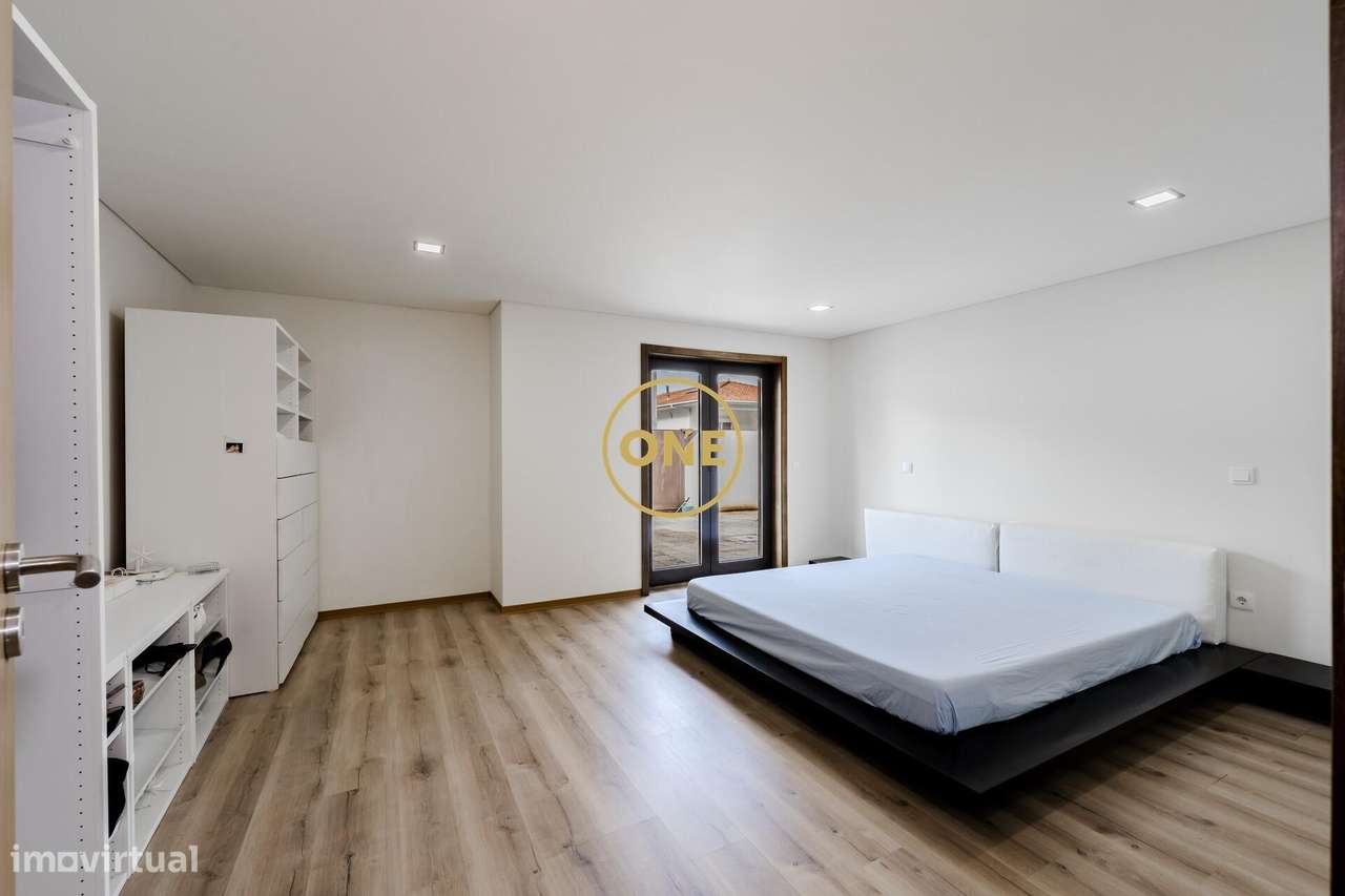 Moradia T1+ T3 em Vale S. Martinho - V.N. Famalicão-26