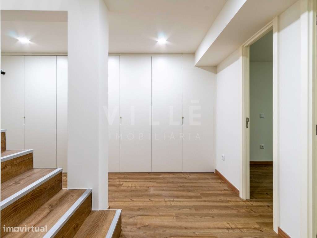 Apartamento T2 implex no Porto-25