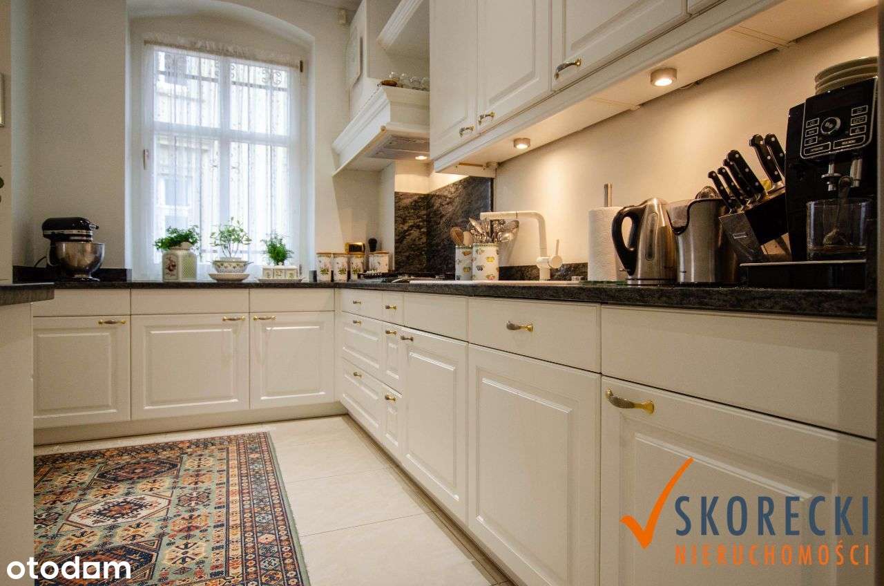 Eleganckie Stylowe na Starówce z Tarasem i Garażem-5