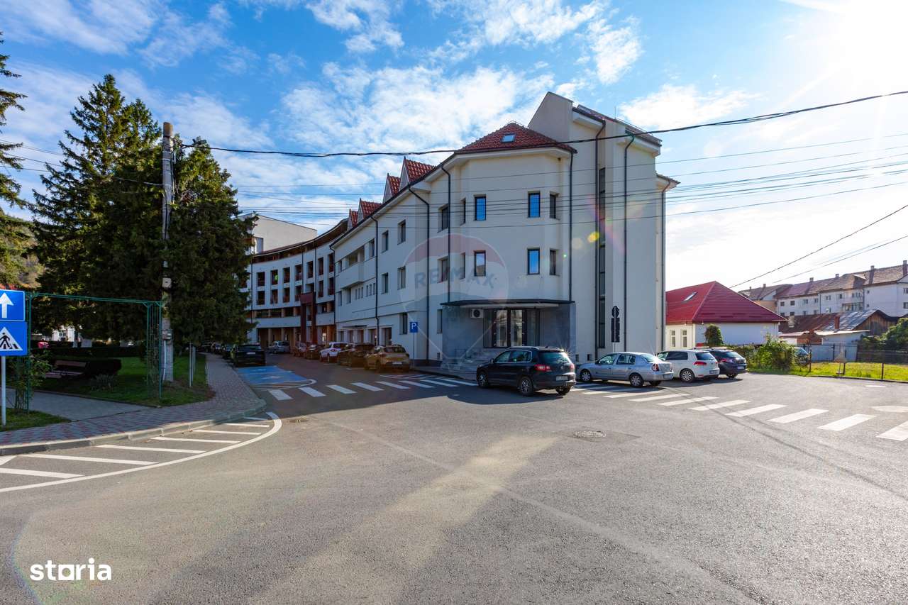 CLINICA  MEDICALA DE INCHIRIAT TARGU OCNA - Imagine principală: 3/15