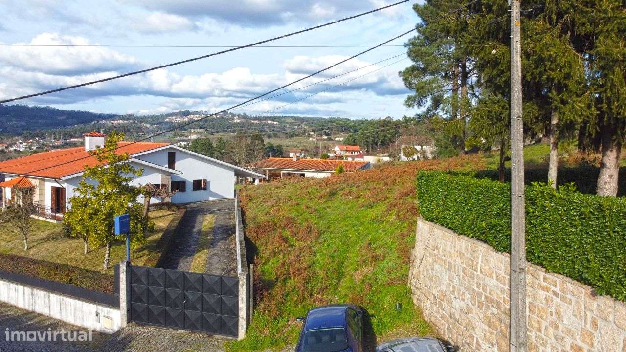 Land for sale in Amarante, Portugal — €100,000