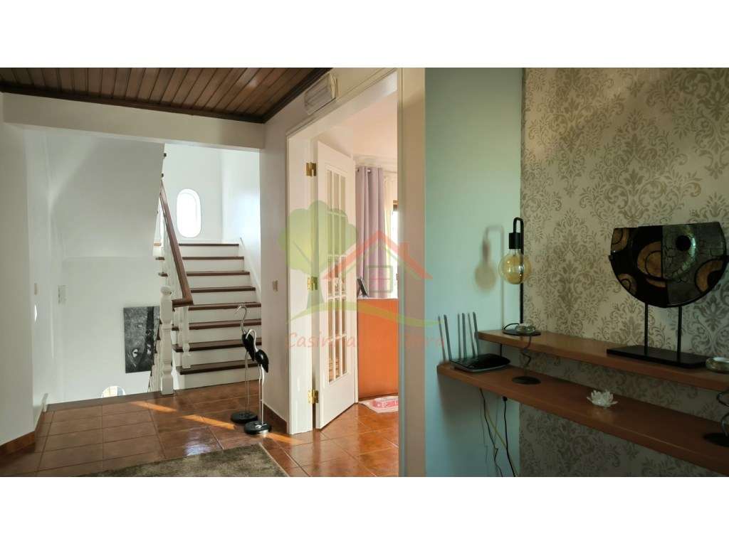 Moradia T5 com Vista de Mar Deslumbrante em Baleia, Carvoeira!-15