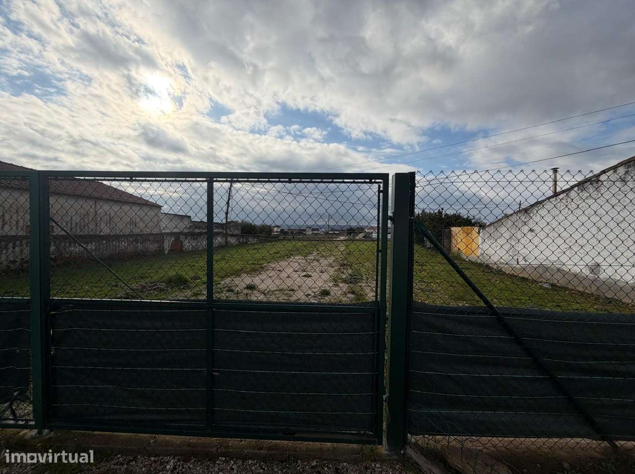 TERRENO PARA CONSTRUÇÃO | 1.416 m² ÁREA TOTAL | ABRANTES - Grande imagem: 2/4