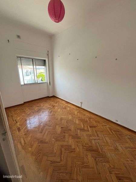 Oportunidade T3 para remodelar no coração de Portalegre - Grande imagem: 5/11