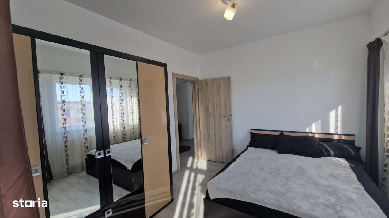 Apartament 2 camere, semidecomandat, 65mp, Craiovita Noua, zona Triaj - Imagine principală: 4/9