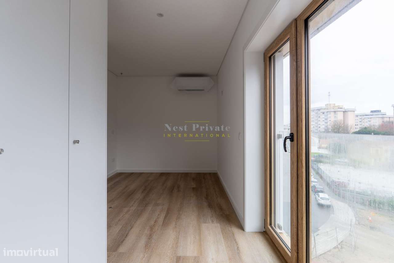 Apartamento T5 Duplex Antas-21