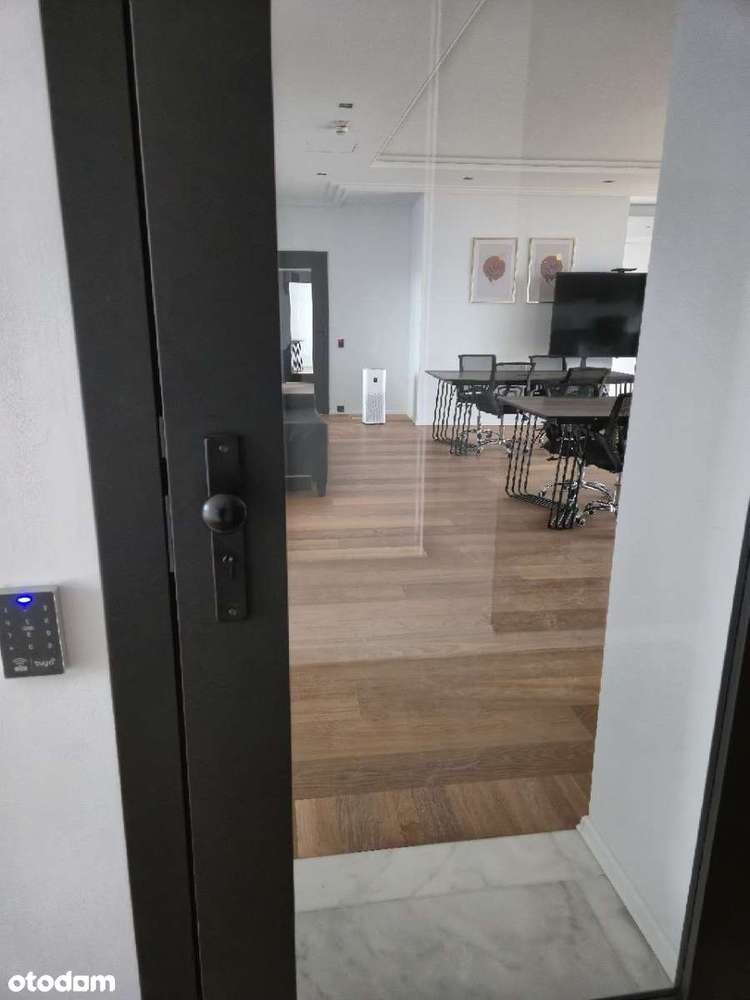 Biuro do wynajęcia – SKY TOWER , 16-18 piętro (Panorama )Coworking - Pełny obrazek: 3/13