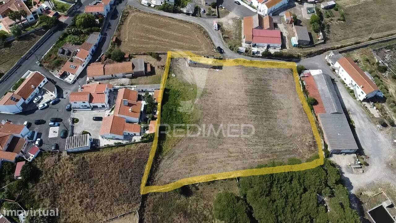 Terreno urbano para loteamento, perto das praias de Sintra - Grande imagem: 2/14