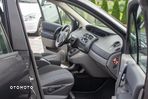 Renault Scenic - 36