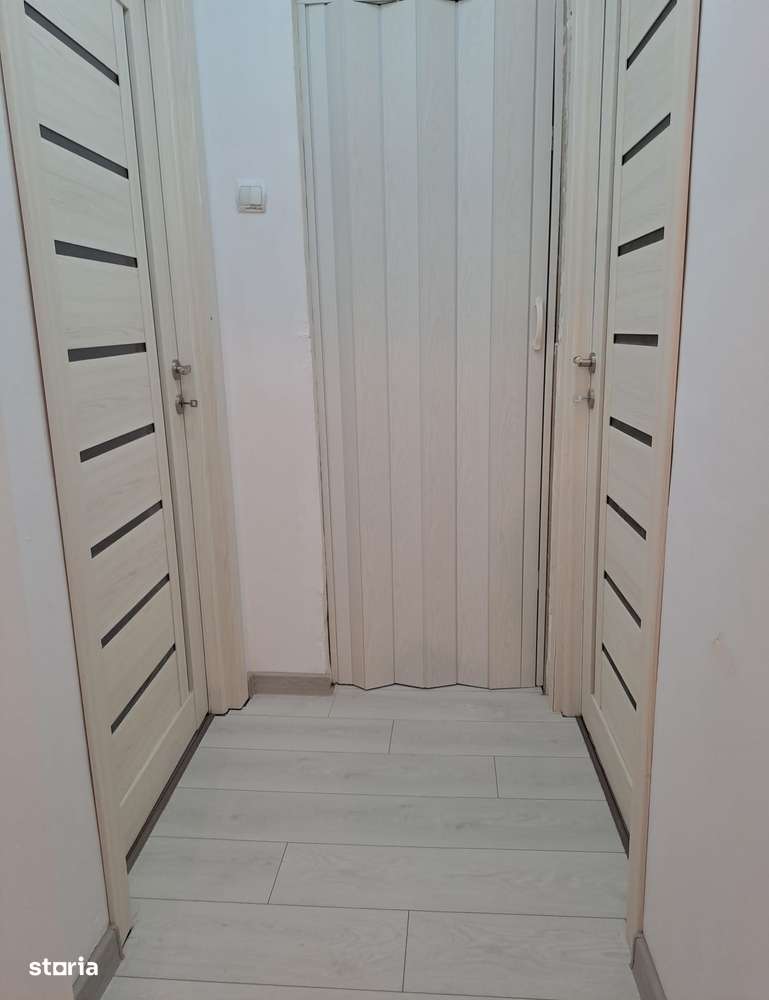 Apartament 3 camere Navodari Renovat-10