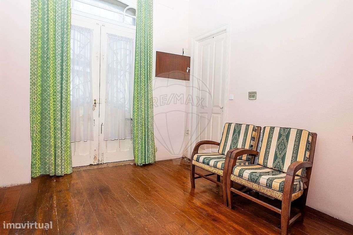 Moradia T6 para venda-14