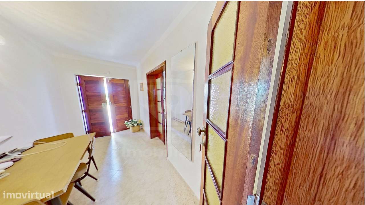 Moradia T6 com Terreno 1000 m² + Terreno Rústico – Medelim-27