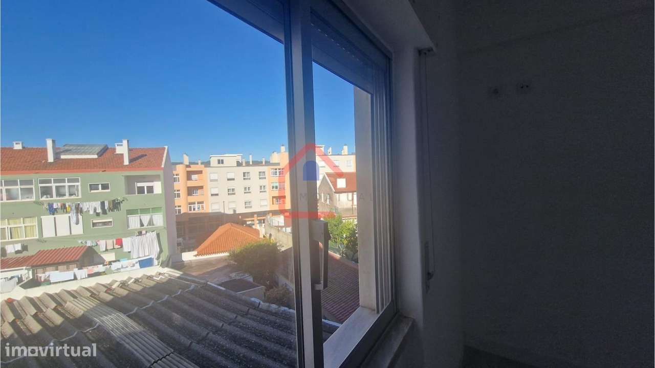 Apartamento T3 em Setúbal-26