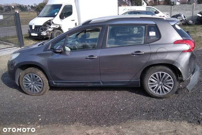 Peugeot 2008 1.6 e-HDi Active S&S - 13