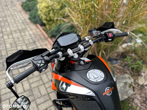 KTM Duke - 8